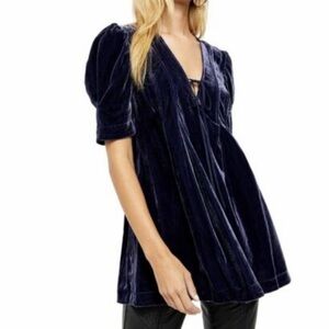 Elegant Navy Velvet Dress